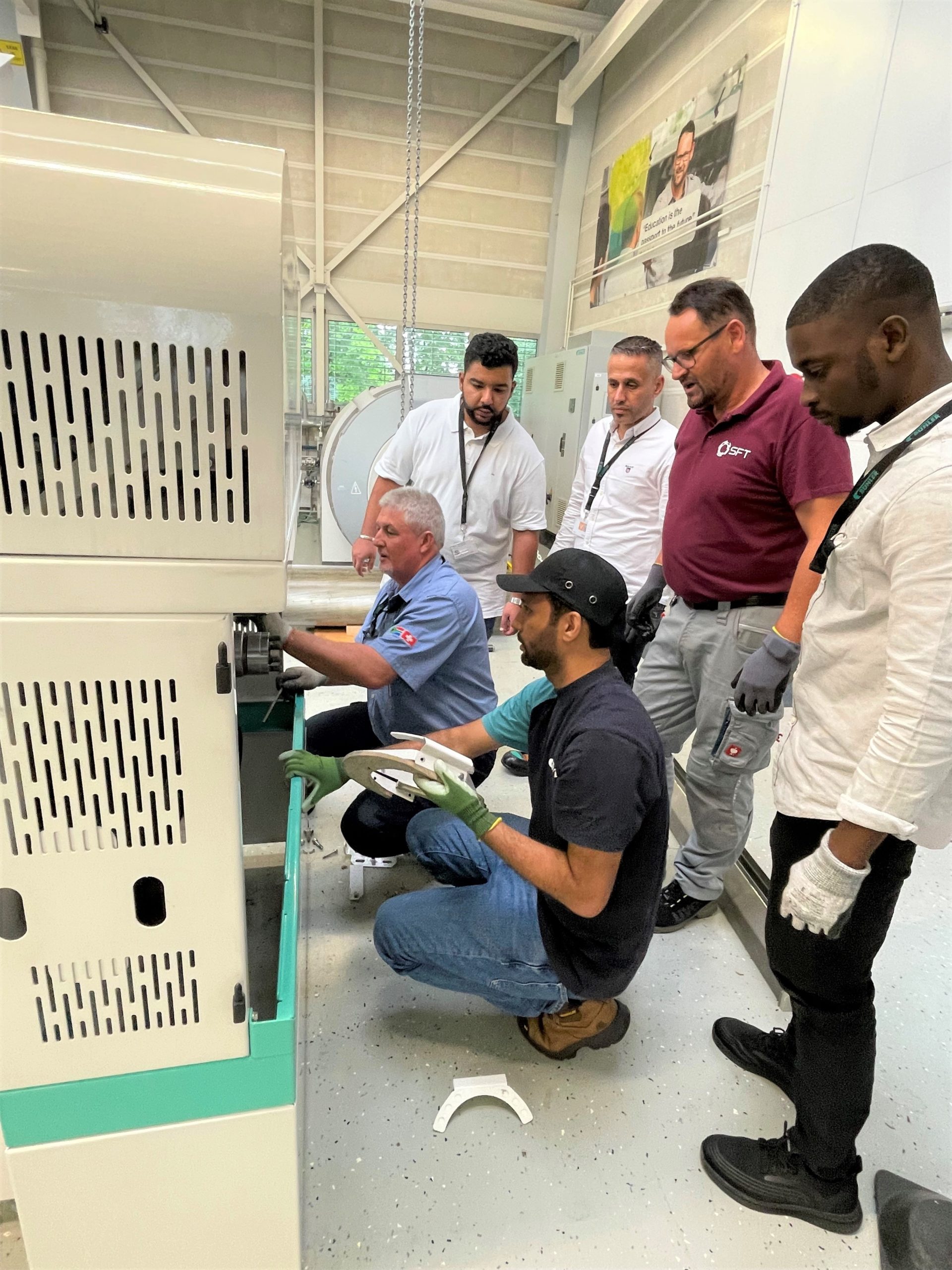 SFT's first Maintenance Course - SFT - Schule für Futtermitteltechnik Uzwil